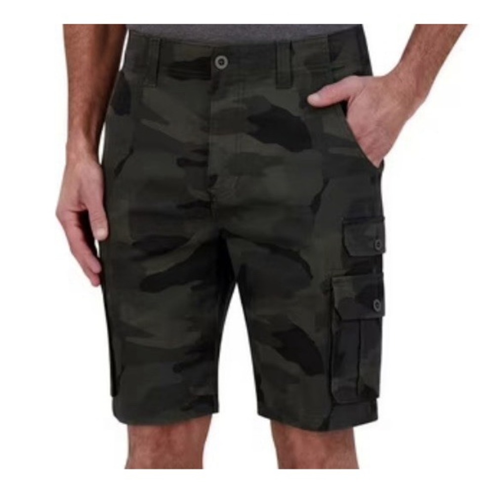 IRON Clothing Co Men's Stretch Twill Camo 36 Multi Pocket Cargo Shorts